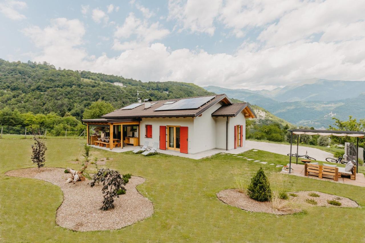 La Tana Del Lupo B&B, Family And Outdoor Sports Borgo Valsugana Экстерьер фото
